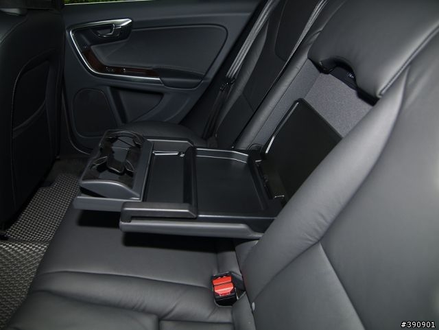V60 D4旗艦版,sam power chip + R-design 外觀套件