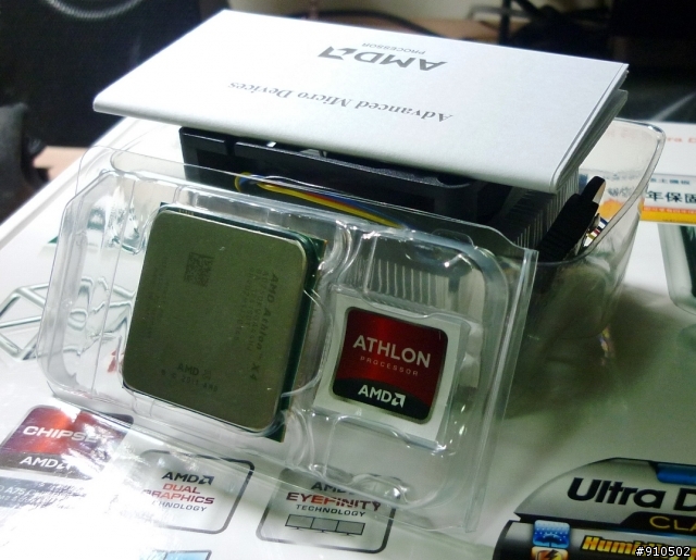 【簡單開箱】技嘉F2A75-D3H & AMD X4-750k