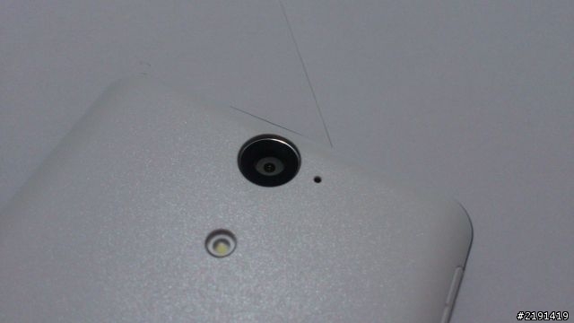 買到XPERIA V了!完整開箱文~