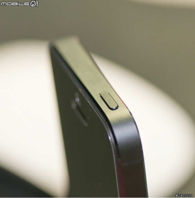 我的IPHONE5只使用5天電源鍵故障了!