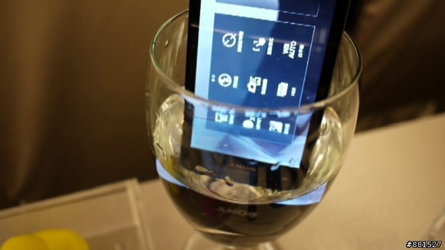 輕薄美型防水新旗艦-SONY Xperia V體驗影片全紀錄