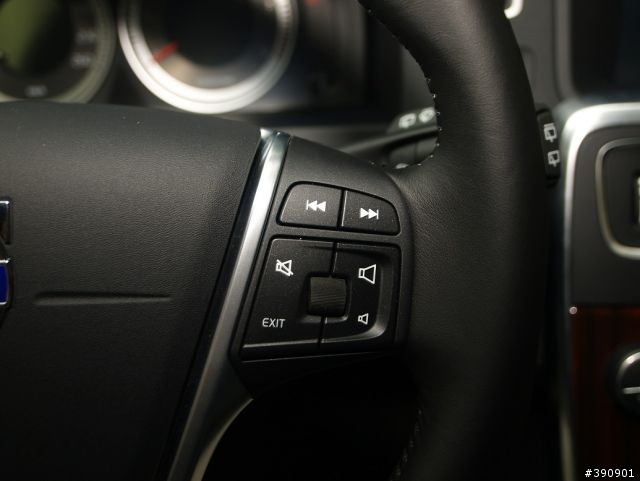 V60 D4旗艦版,sam power chip + R-design 外觀套件