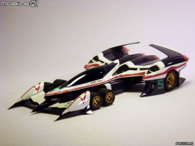 【作品分享】凰呀 Cyber Formula (圖多)