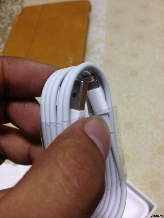 遲來的 iPad4 不專業開箱文