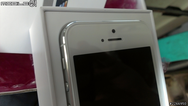 IPHONE5開箱!特派記者J先生!
