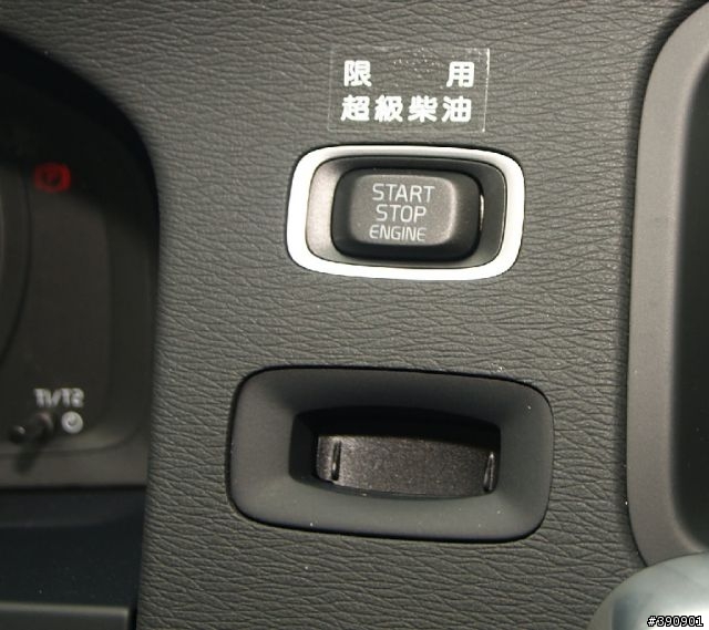 V60 D4旗艦版,sam power chip + R-design 外觀套件