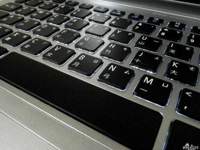 Win8觸控新體驗-Acer V5-571PG 15吋小開箱與心得