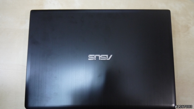 辦公室之花的ASUS S400飄逸開箱