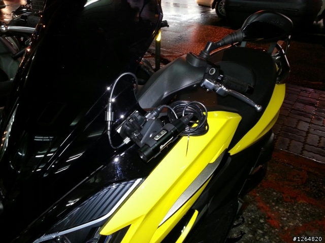 K-XCT 300i 黃色 新增獵豹M2鋼鐵版+便利U