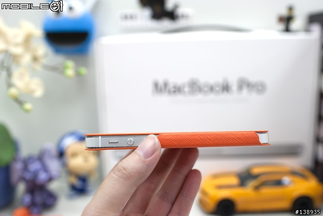 不一樣的開箱文,iPhone5新衣入荷-OZAKI手機保護套二連發!
