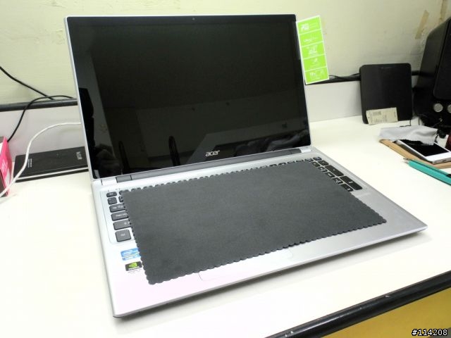 Win8觸控新體驗-Acer V5-571PG 15吋小開箱與心得