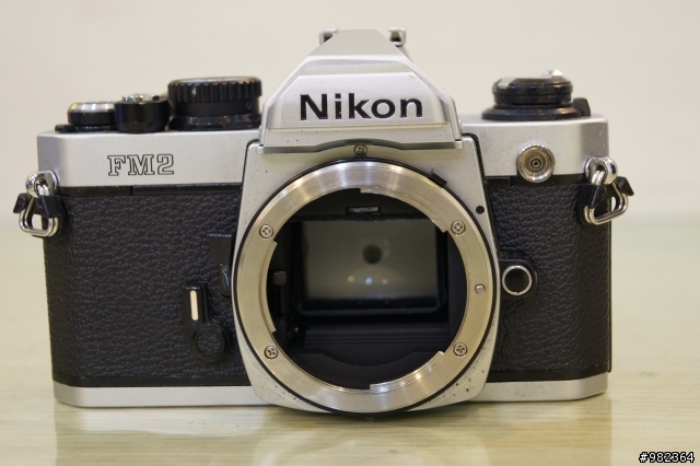 今年30歲的全機械式單眼相機 Nikon FM2 第二版