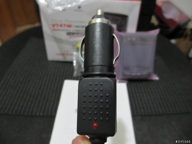 2012資訊展入手群華V747W 90度 開箱文! (新增影片檔)