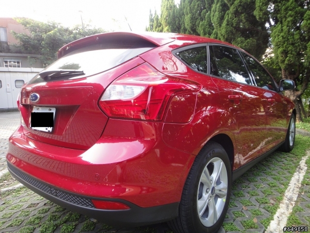 人生的第一部汽車Focus MK3 5D