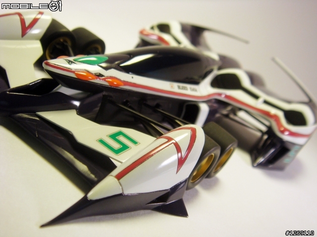 【作品分享】凰呀 Cyber Formula (圖多)
