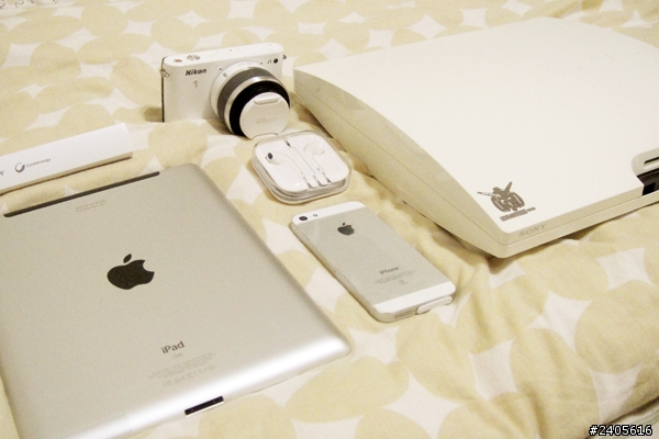 屎伯開箱iPhone 5