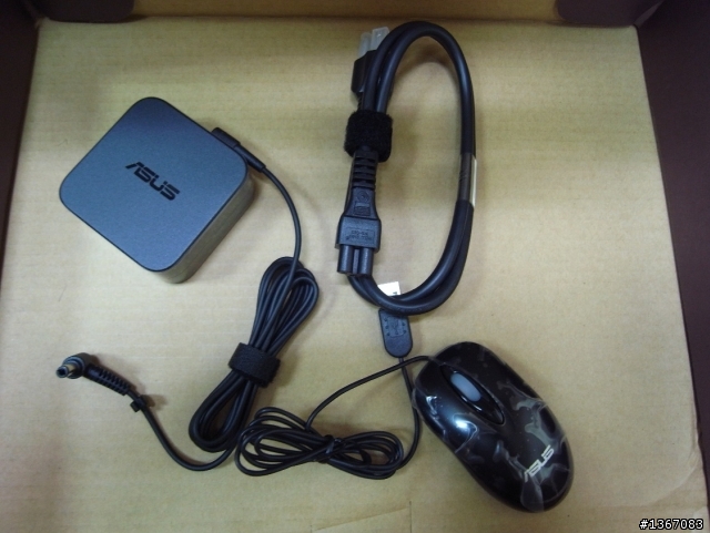 辦公室之花的ASUS S400飄逸開箱
