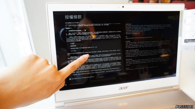 『對決』美機王之戰 acer S7 VS. Apple MBA(圖多)