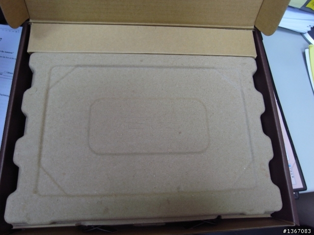 辦公室之花的ASUS S400飄逸開箱