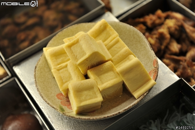 冬天! 來一碗暖暖的滷味 「原」滷味 亞東店