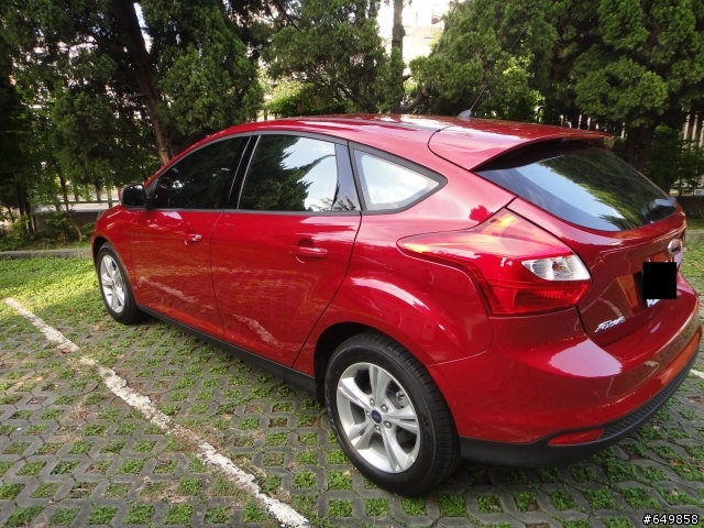 人生的第一部汽車Focus MK3 5D