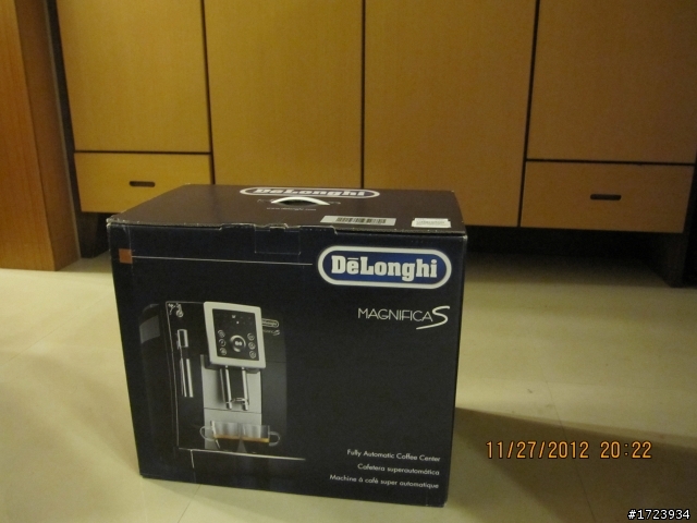 第100篇有效文紀念--- Delonghi ECAM 23210 簡單開箱