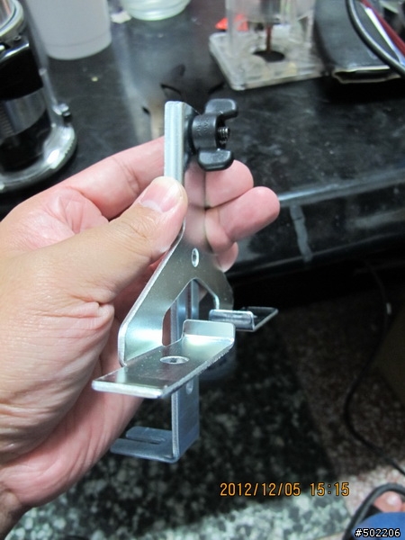 Makita 牧田 6段 可調速 修邊機 雕刻機 - RT0700C - 開箱