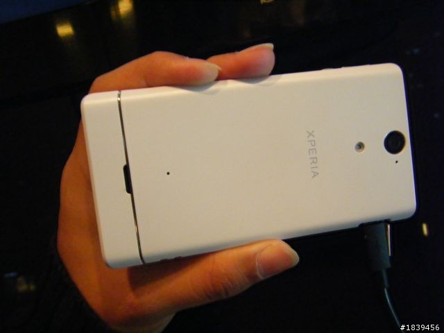 【Sony Xperia V (VC)搶鮮報& 台北場體驗會感想】