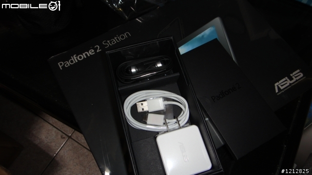 華碩白色Padfone2