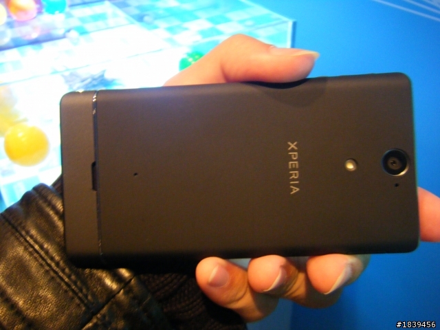 【Sony Xperia V (VC)搶鮮報& 台北場體驗會感想】