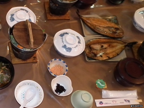 吃的極差的鳳凰旅遊北海道團