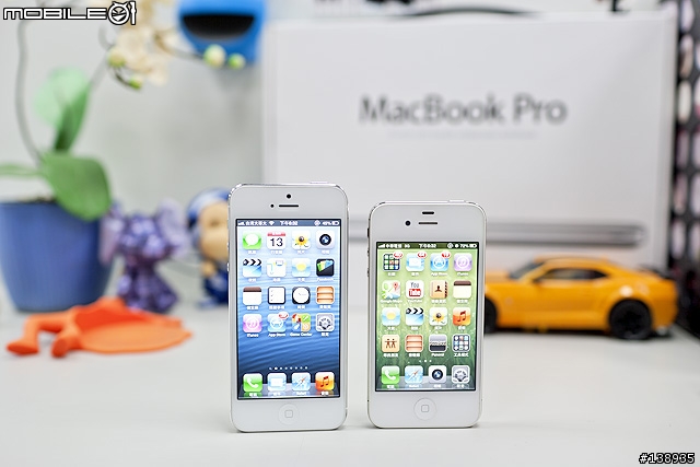 不一樣的開箱文,iPhone5新衣入荷-OZAKI手機保護套二連發!