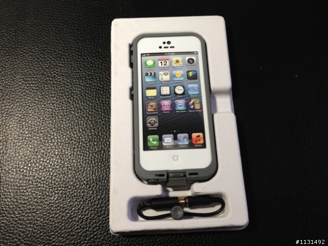 ((開箱))IPHONE5 防水防震防塵防雪 LifeProof™ Case