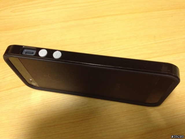 iPhone5 保護殼 保護貼 + 使用心得分享