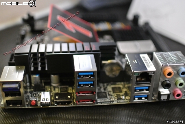 雙潮來襲 EVGA Z77 Stinger ITX + EVGA GTX 660 Superclocked