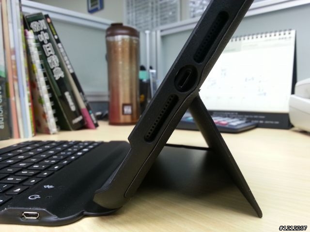 Ipad Mini時尚商務新玩具,藍芽鍵盤ZAGG Keys Mini 7不專業開箱文