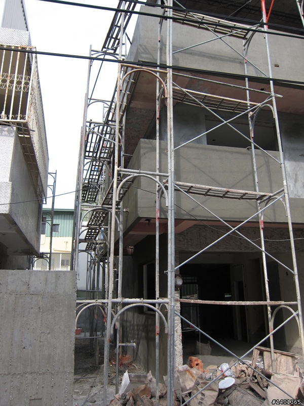 2+2口之家-30年舊屋大翻修全紀錄-室外篇(圖多)更新完畢