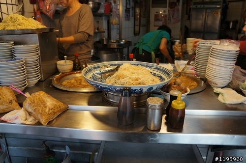 煌明廟邊假魚肚(專賣假貨)
