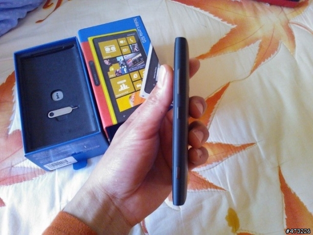 獎品開箱---lumia920(電腦當機重打篇)