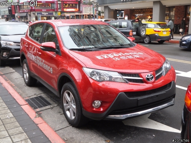 2012-12-29 NEW RAV4 TOYOTA 賞車試駕