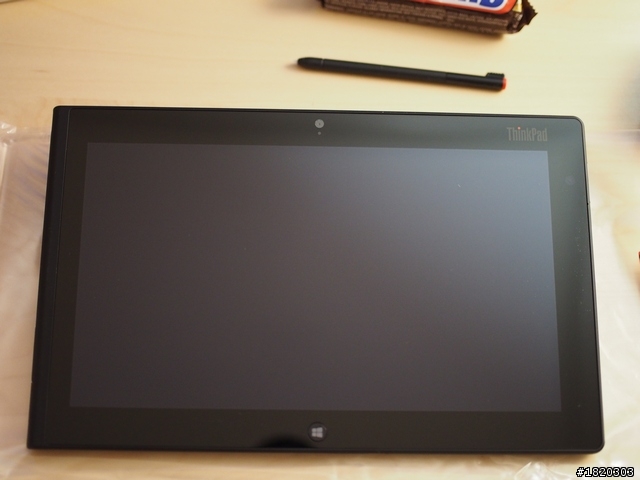Thinkpad Tablet 2簡單開箱 + 配件(2013-02-15更新)