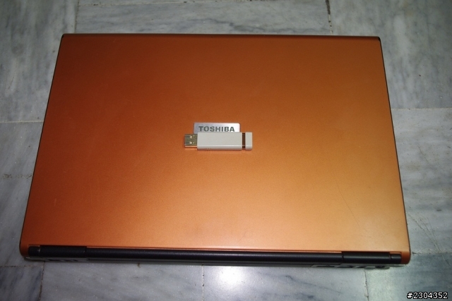 謝謝你陪著我,在我人生當中的兩台TOSHIBA M53與R930 (2013/01/16新增win7/win8/xp/Ubuntu多重開機)