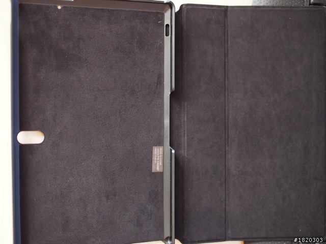Thinkpad Tablet 2簡單開箱 + 配件(2013-02-15更新)