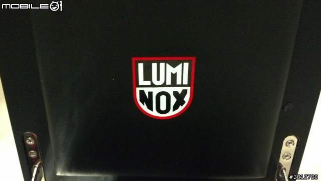 01錶界臥虎藏龍~不知有沒有luminox的同好要蓋大樓呢@@"