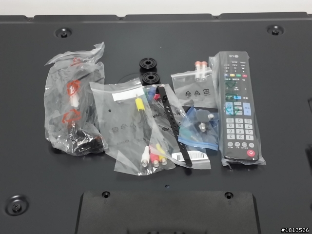 【開箱】LG LM6200