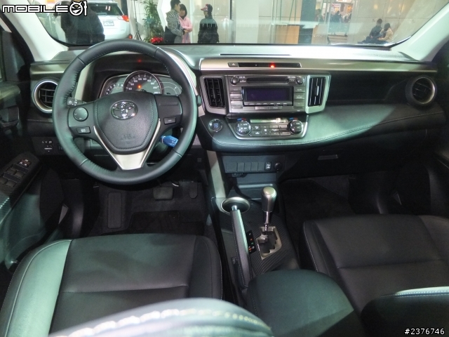 2012-12-29 NEW RAV4 TOYOTA 賞車試駕