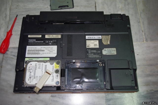 謝謝你陪著我,在我人生當中的兩台TOSHIBA M53與R930 (2013/01/16新增win7/win8/xp/Ubuntu多重開機)