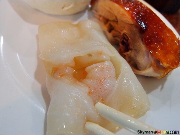 台中-金寶茶餐廳。平價好吃&霸氣凍檸茶