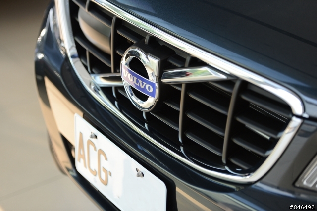 「首發」"2013" Volvo XC60 T5 預備開箱+開箱