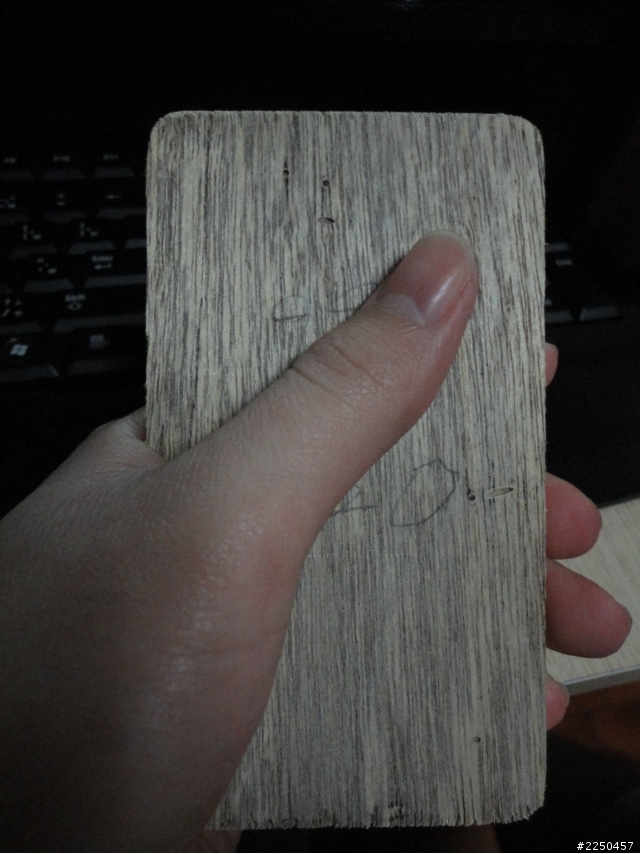 不負責任の超低成本手機尺寸比較 Lumia820、920,Xperia V、Z、ZL